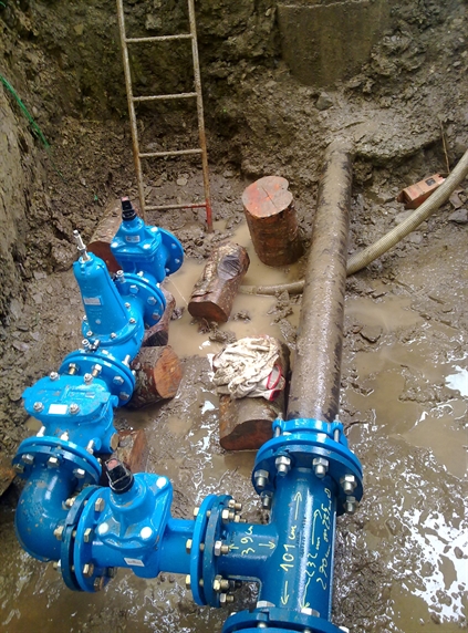Chantier adduction d'eau potable 38350